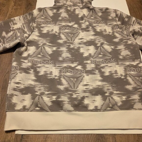 Reebok Driftwood Tan Print Hoodie with Front Pockets - Like New - Picture 5 of 7